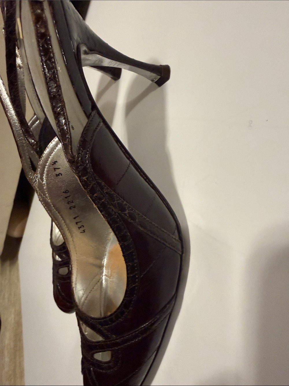 Dolce & Gabbana burgandy eel ski. Leather Slingback Heels - Picture 4 of 7